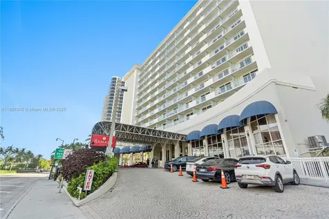 19201 Collins Avenue Sunny Isles Beach FL 33160