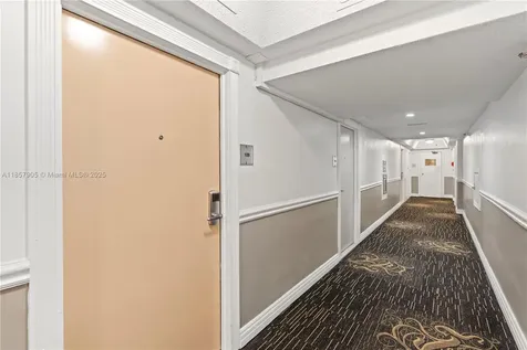 19201 Collins Avenue Sunny Isles Beach FL 33160