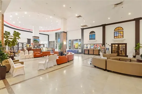 19201 Collins Avenue Sunny Isles Beach FL 33160