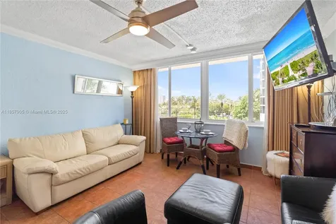 19201 Collins Avenue Sunny Isles Beach FL 33160