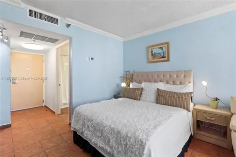 19201 Collins Avenue Sunny Isles Beach FL 33160