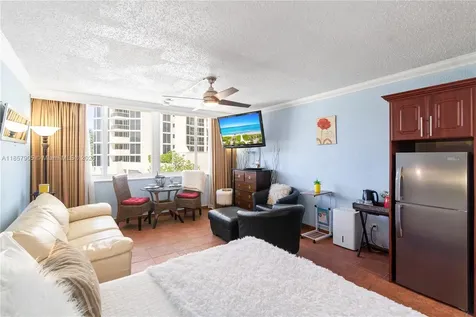 19201 Collins Avenue Sunny Isles Beach FL 33160