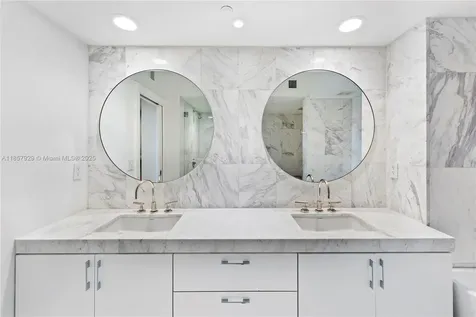 400 Alton Road Miami Beach FL 33139