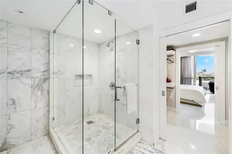 400 Alton Road Miami Beach FL 33139