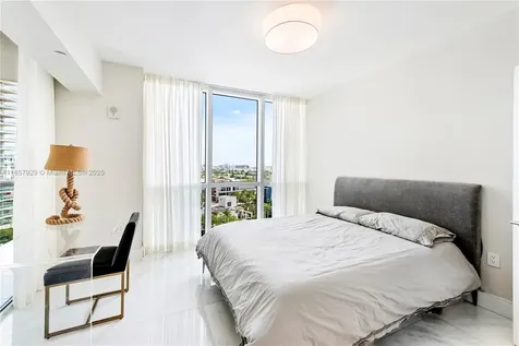 400 Alton Road Miami Beach FL 33139