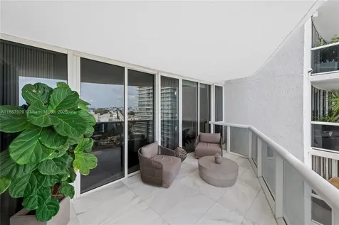 400 Alton Road Miami Beach FL 33139