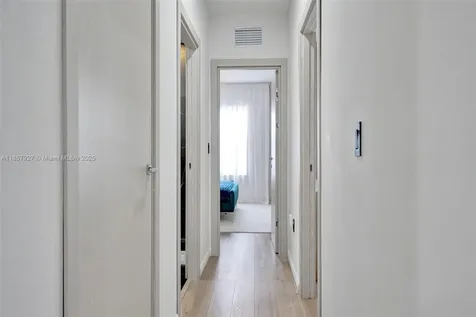 421 NW 17th Street Fort Lauderdale FL 33311