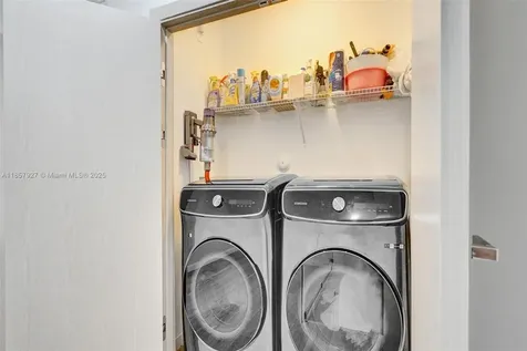 421 NW 17th Street Fort Lauderdale FL 33311