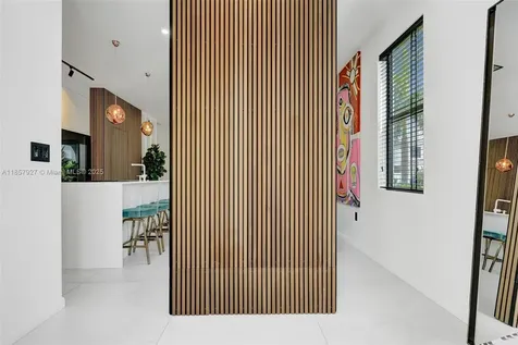 421 NW 17th Street Fort Lauderdale FL 33311