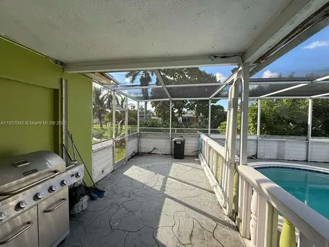 3401 NW 40th Street Lauderdale Lakes FL 33309