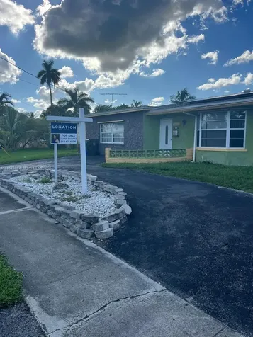 3401 NW 40th Street Lauderdale Lakes FL 33309