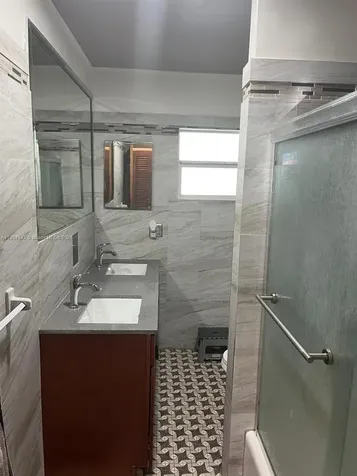 3401 NW 40th Street Lauderdale Lakes FL 33309