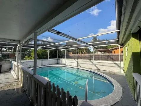 3401 NW 40th Street Lauderdale Lakes FL 33309