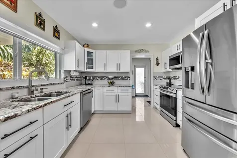 2191 NW 107th Avenue Sunrise FL 33322