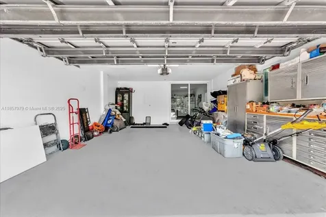 2191 NW 107th Avenue Sunrise FL 33322