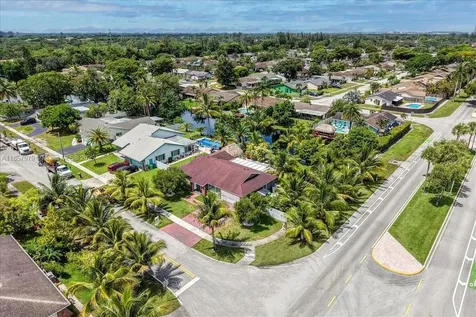 2191 NW 107th Avenue Sunrise FL 33322