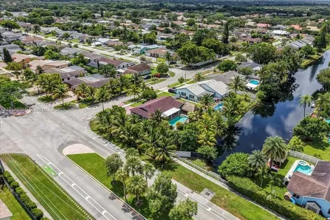 2191 NW 107th Avenue Sunrise FL 33322