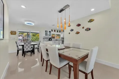 2191 NW 107th Avenue Sunrise FL 33322