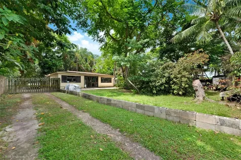 13831 SW 232nd Street Miami FL 33170