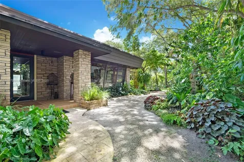 13831 SW 232nd Street Miami FL 33170