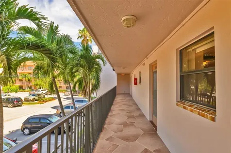 10444 NW 30th Court Sunrise FL 33322