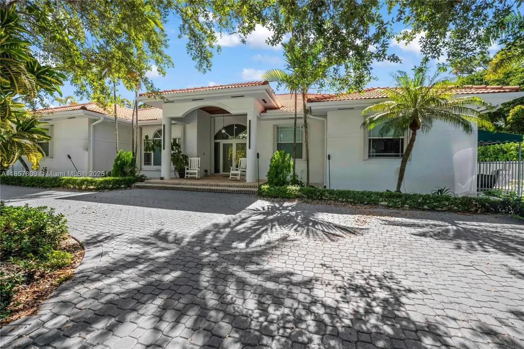 5750 SW 67th Avenue Miami FL 33143