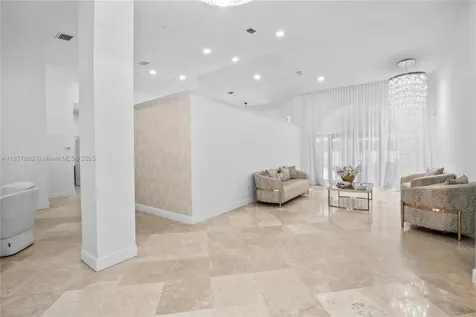 5750 SW 67th Avenue Miami FL 33143