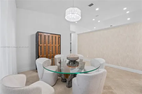 5750 SW 67th Avenue Miami FL 33143
