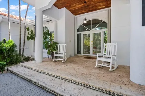 5750 SW 67th Avenue Miami FL 33143