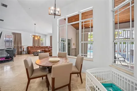 5750 SW 67th Avenue Miami FL 33143