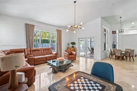 5750 SW 67th Avenue Miami FL 33143