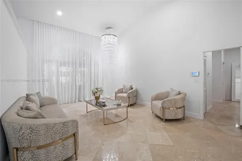 5750 SW 67th Avenue Miami FL 33143