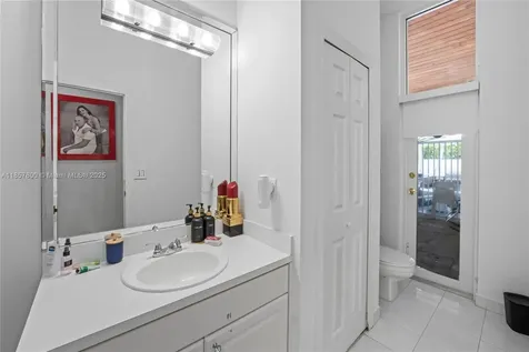 5750 SW 67th Avenue Miami FL 33143