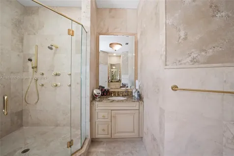 5750 SW 67th Avenue Miami FL 33143
