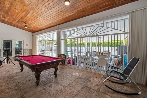 5750 SW 67th Avenue Miami FL 33143