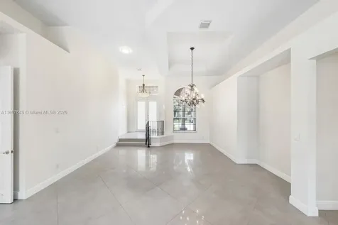 3981 E Lake Estates Drive Davie FL 33328