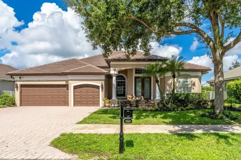3981 E Lake Estates Drive Davie FL 33328
