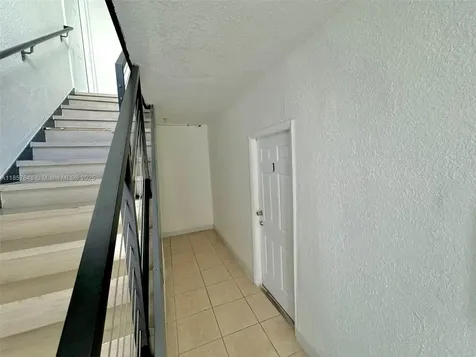 1376 NW 35th Street Miami FL 33142