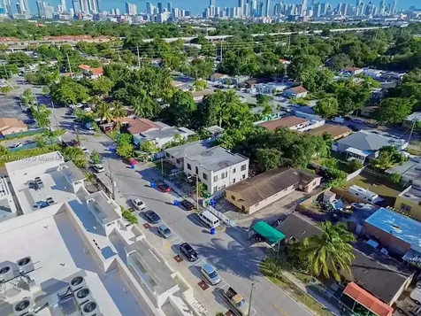 1376 NW 35th Street Miami FL 33142