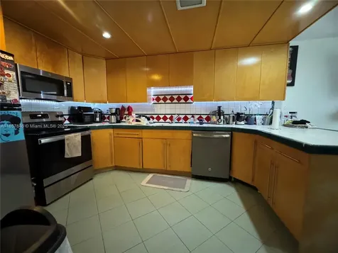 6445 SW 116th Place Miami FL 33173