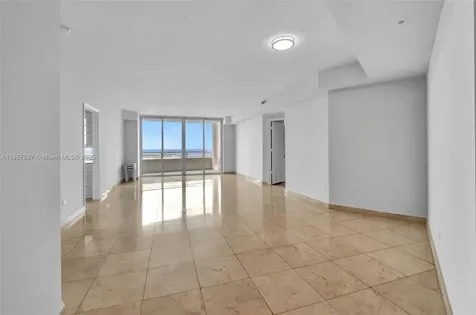 848 Brickell Key Drive Miami FL 33131