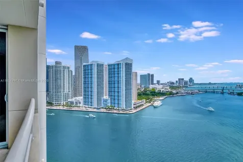 848 Brickell Key Drive Miami FL 33131