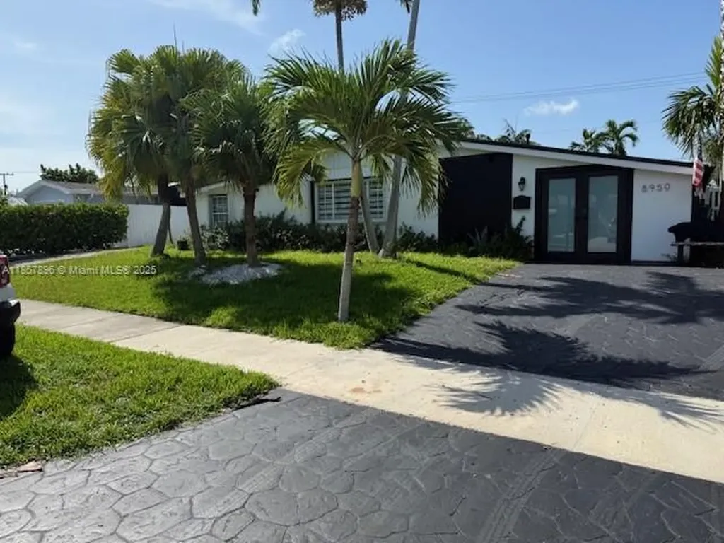 8950 SW 197th Street Cutler Bay FL 33157
