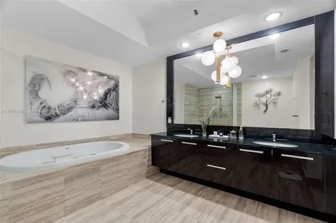 16001 Collins Avenue Sunny Isles Beach FL 33160