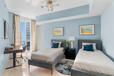16001 Collins Avenue Sunny Isles Beach FL 33160
