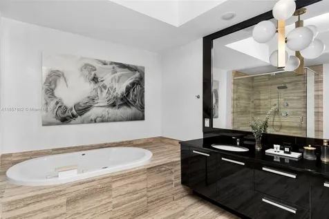 16001 Collins Avenue Sunny Isles Beach FL 33160