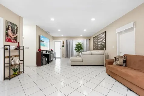 6285 W 6th Avenue Hialeah FL 33012