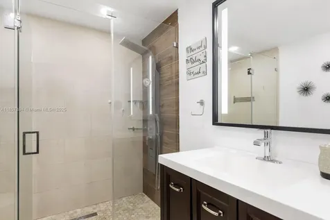 6285 W 6th Avenue Hialeah FL 33012