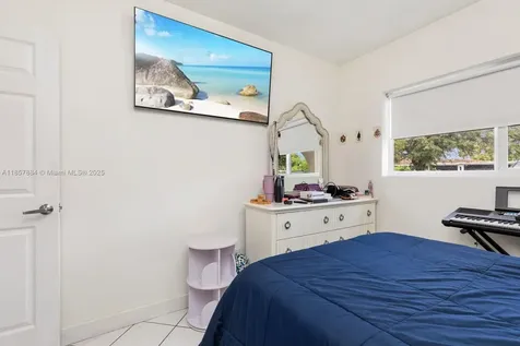 6285 W 6th Avenue Hialeah FL 33012