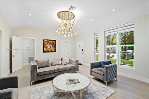 117 NE 95th Street Miami Shores FL 33138